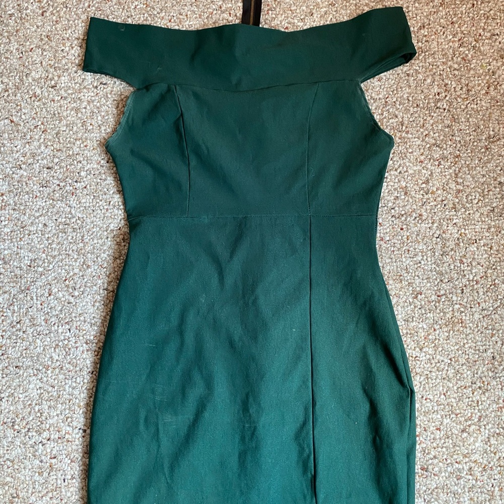 Vintage Shop Emerald Green Dress with Choker